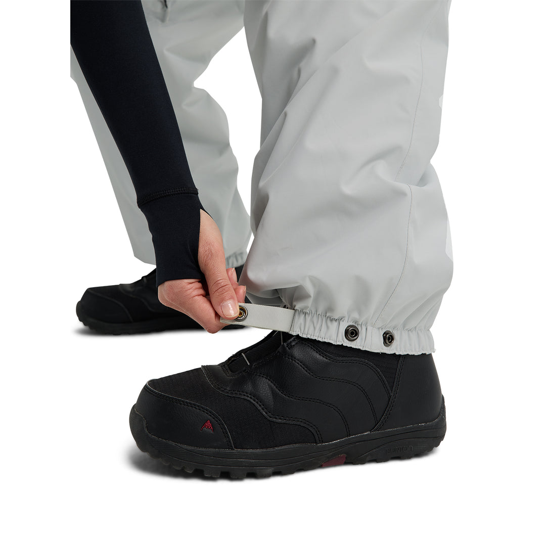 Burton Women's Reserve 2L Relaxed Snow Pant Gray Cloud